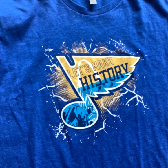 2 St. Louis Blues Ladies XL t-shirt’s bundle - Picture 2 of 3
